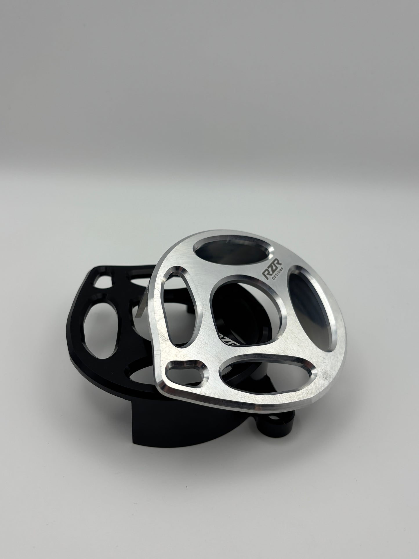 (PREORDER) Metal Razor Motor Cover