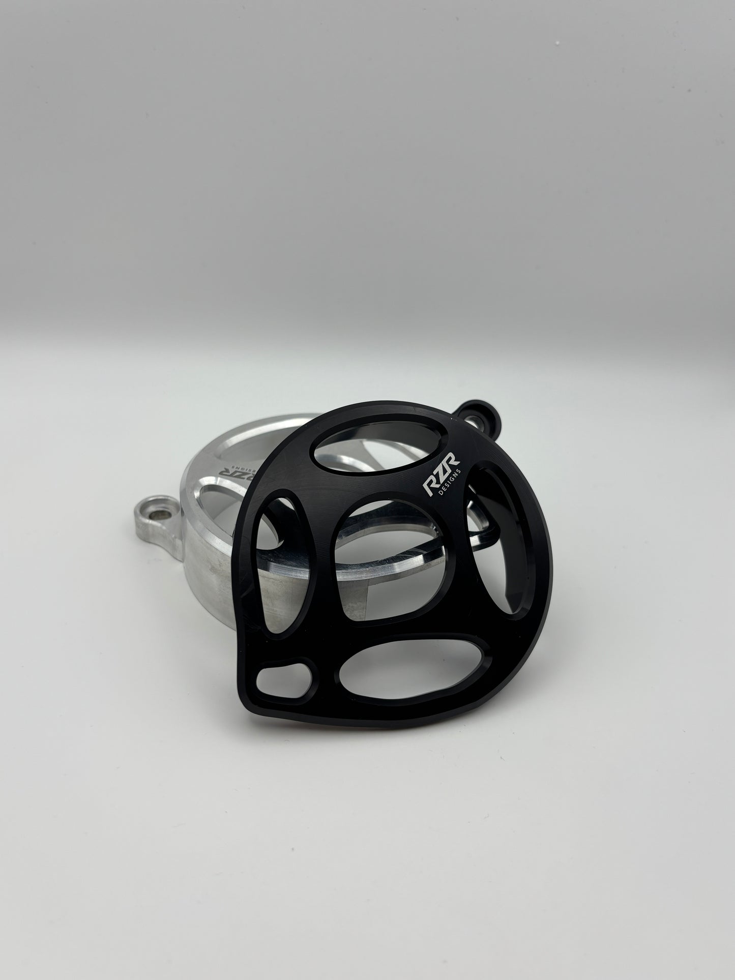 (PREORDER) Metal Razor Motor Cover