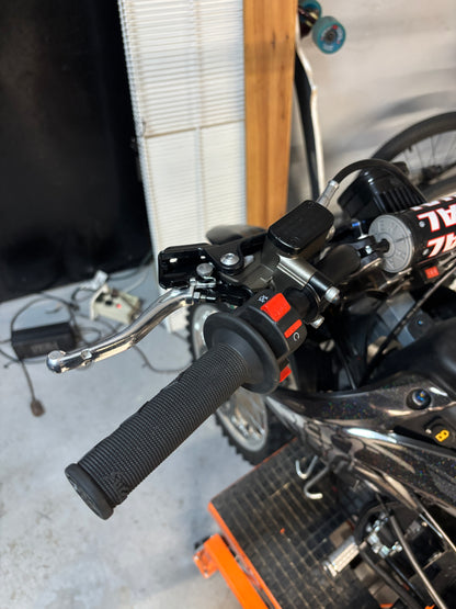 BOLT ON Ultra Bee Brake Kit For Razors!