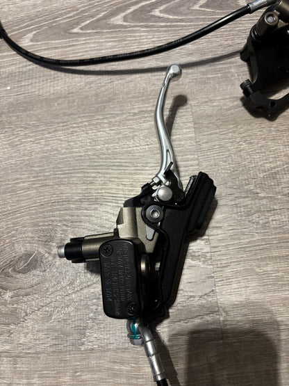 BOLT ON Ultra Bee Brake Kit For Razors!